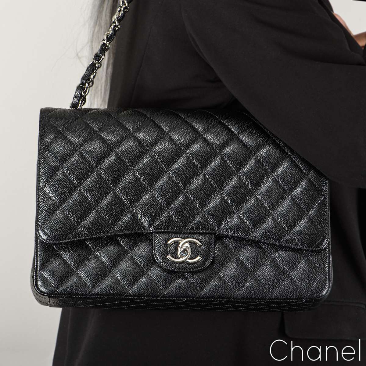 Chanel Single Flap Maxi Classic Shoulder Bag Black Quilted Patent Leather